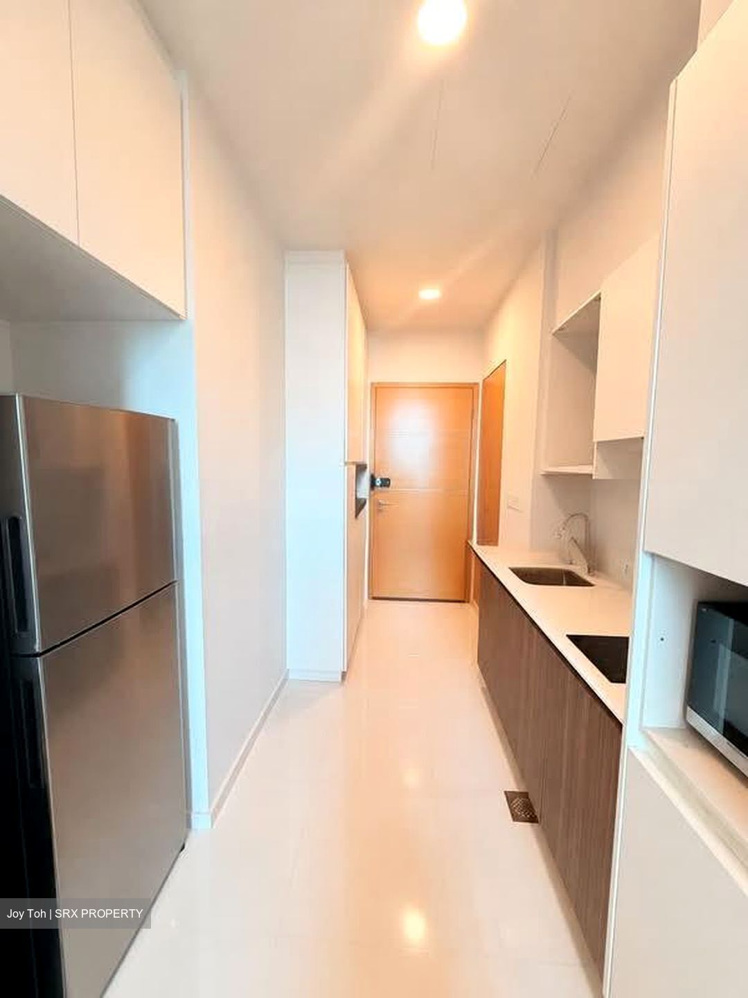 Vacanza @ East (D14), Condominium #574538061